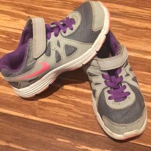 Girls Nike sneakers Size 13c
